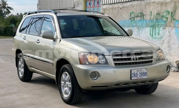 Buy Used Toyota Highlander Other Car in Koulen in Preah Vihear Province Buy Used Toyota Highlander Other Car in Koulen in Preah Vihear Province
