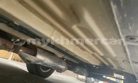 Buy Used Honda CRβV Other Car in Chbar Mon in Kampong Speu Province Buy Used Honda CRβV Other Car in Chbar Mon in Kampong Speu Province