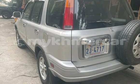 Buy Used Honda CRβV Other Car in Chbar Mon in Kampong Speu Province Buy Used Honda CRβV Other Car in Chbar Mon in Kampong Speu Province