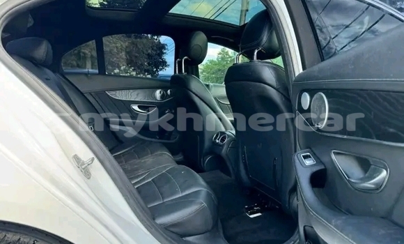 Buy Used Mercedes-Benz AMG GLE White Car in Chbar Mon in Kampong Speu Province Buy Used Mercedes-Benz AMG GLE White Car in Chbar Mon in Kampong Speu Province