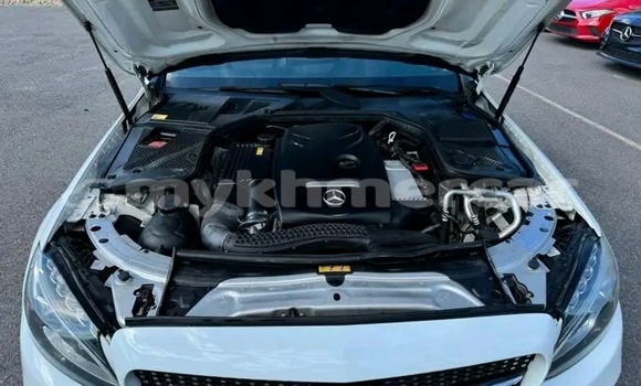 Buy Used Mercedes-Benz AMG GLE White Car in Chbar Mon in Kampong Speu Province Buy Used Mercedes-Benz AMG GLE White Car in Chbar Mon in Kampong Speu Province