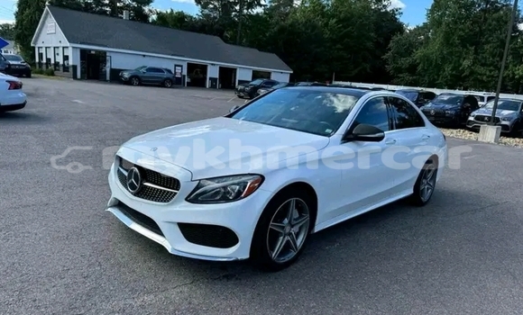 Buy Used Mercedes-Benz AMG GLE White Car in Chbar Mon in Kampong Speu Province Buy Used Mercedes-Benz AMG GLE White Car in Chbar Mon in Kampong Speu Province