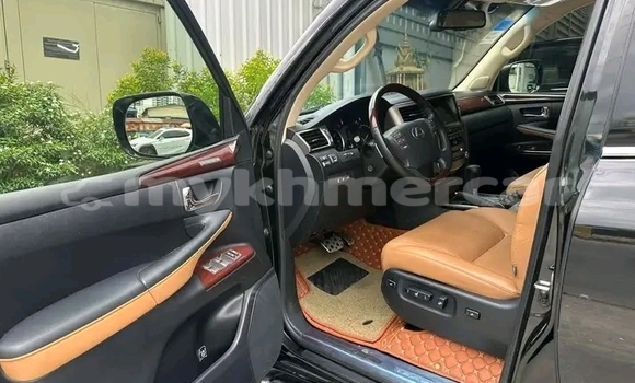 Buy Used Lexus IS 300 Black Car in Chbar Mon in Kampong Speu Province Buy Used Lexus IS 300 Black Car in Chbar Mon in Kampong Speu Province