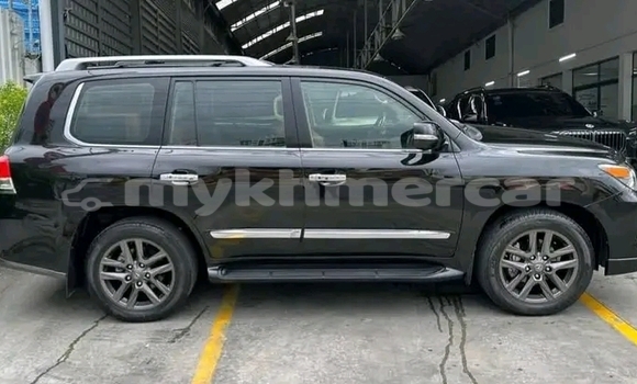 Buy Used Lexus IS 300 Black Car in Chbar Mon in Kampong Speu Province Buy Used Lexus IS 300 Black Car in Chbar Mon in Kampong Speu Province