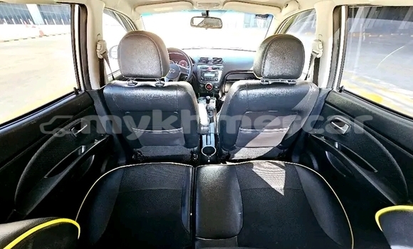 Buy Used Kia Morning White Car in Chbar Mon in Kampong Speu Province Buy Used Kia Morning White Car in Chbar Mon in Kampong Speu Province