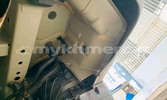 Buy Used Toyota Alphard Other Car in Banteay Meanchey in Banteay Meanchey Province