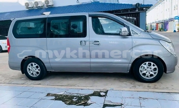 Buy Used Toyota Alphard Other Car in Banteay Meanchey in Banteay Meanchey Province Buy Used Toyota Alphard Other Car in Banteay Meanchey in Banteay Meanchey Province