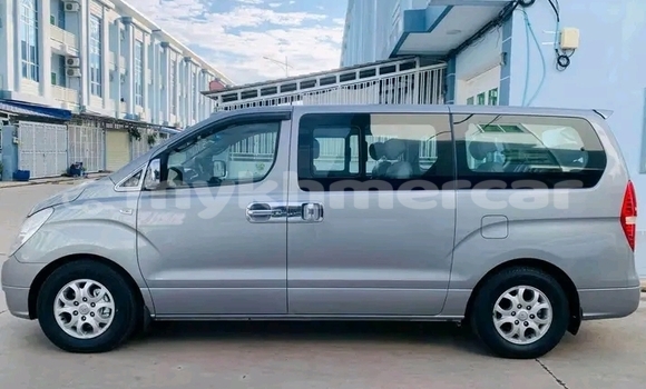 Buy Used Toyota Alphard Other Car in Banteay Meanchey in Banteay Meanchey Province Buy Used Toyota Alphard Other Car in Banteay Meanchey in Banteay Meanchey Province