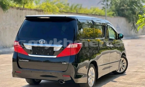 Buy Used Toyota Alphard Black Car in Chbar Mon in Kampong Speu Province Buy Used Toyota Alphard Black Car in Chbar Mon in Kampong Speu Province