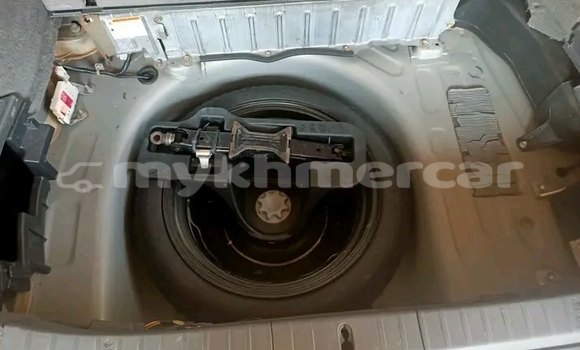 Acheter Occasion Voiture Toyota Prius Noir à Chbar Mon, Kampong Speu Province