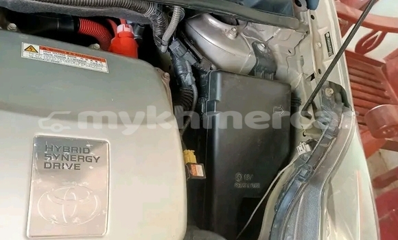 Buy Used Toyota Prius Black Car in Chbar Mon in Kampong Speu Province Buy Used Toyota Prius Black Car in Chbar Mon in Kampong Speu Province
