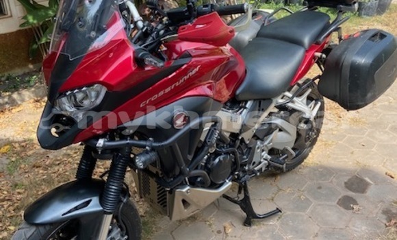 Acheter Occasion Moto Honda VFR Rouge à Siem Reap, Siem Reap Province Acheter Occasion Moto Honda VFR Rouge à Siem Reap, Siem Reap Province