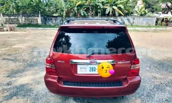 Buy Used Toyota Highlander Red Car in Koulen in Preah Vihear Province Buy Used Toyota Highlander Red Car in Koulen in Preah Vihear Province