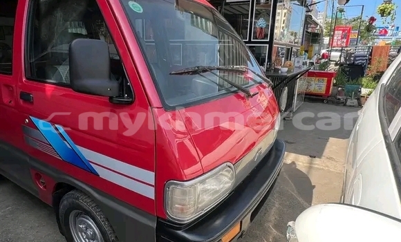 Buy Used Toyota TownAce Red Car in Banteay Meanchey in Banteay Meanchey Province Buy Used Toyota TownAce Red Car in Banteay Meanchey in Banteay Meanchey Province