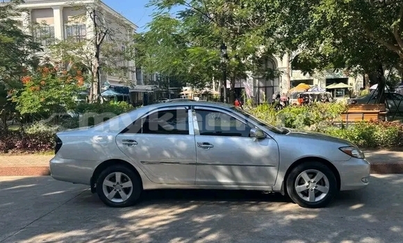 Buy Used Toyota Camry Other Car in Chbar Mon in Kampong Speu Province Buy Used Toyota Camry Other Car in Chbar Mon in Kampong Speu Province