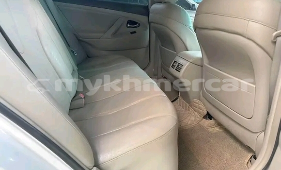 Buy Used Toyota Camry White Car in Kampot in Kampot Province Buy Used Toyota Camry White Car in Kampot in Kampot Province