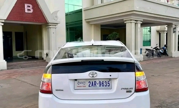 Buy Used Toyota Premio White Car in Cheom Ksan in Preah Vihear Province Buy Used Toyota Premio White Car in Cheom Ksan in Preah Vihear Province