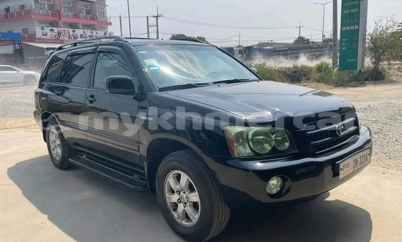 Buy Used Toyota RAV4 Black Car in Chbar Mon in Kampong Speu Province Buy Used Toyota RAV4 Black Car in Chbar Mon in Kampong Speu Province
