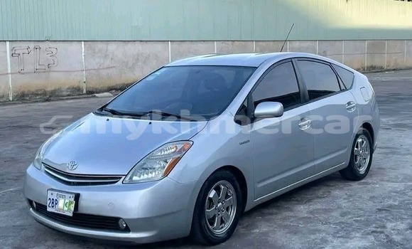 Buy Used Toyota Prius Other Car in Chbar Mon in Kampong Speu Province Buy Used Toyota Prius Other Car in Chbar Mon in Kampong Speu Province