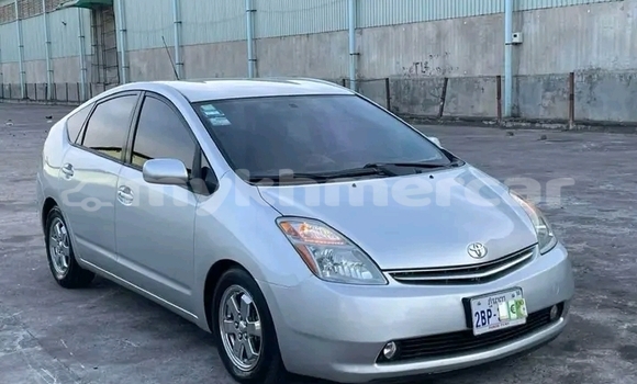Buy Used Toyota Prius Other Car in Chbar Mon in Kampong Speu Province Buy Used Toyota Prius Other Car in Chbar Mon in Kampong Speu Province