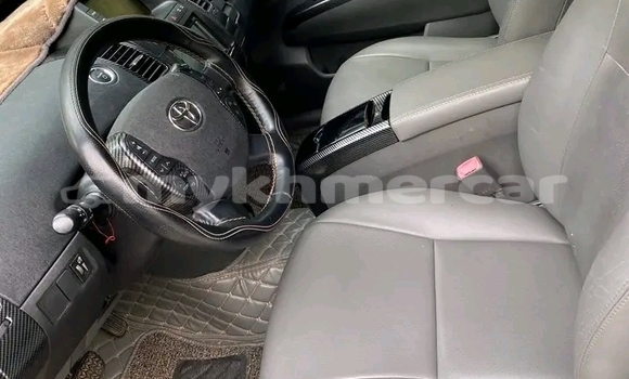 Buy Used Toyota Prius White Car in Chbar Mon in Kampong Speu Province Buy Used Toyota Prius White Car in Chbar Mon in Kampong Speu Province