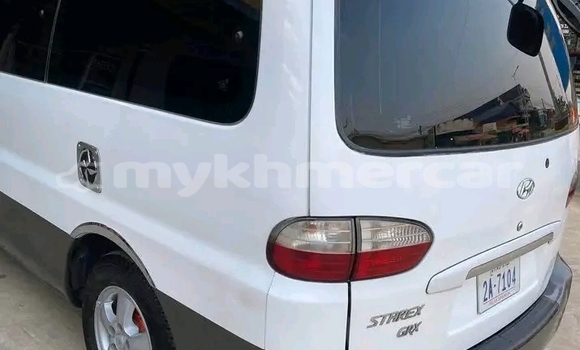 Buy Used Smart ForFour White Car in Khŭm Sráng in Kampong Speu Province Buy Used Smart ForFour White Car in Khŭm Sráng in Kampong Speu Province