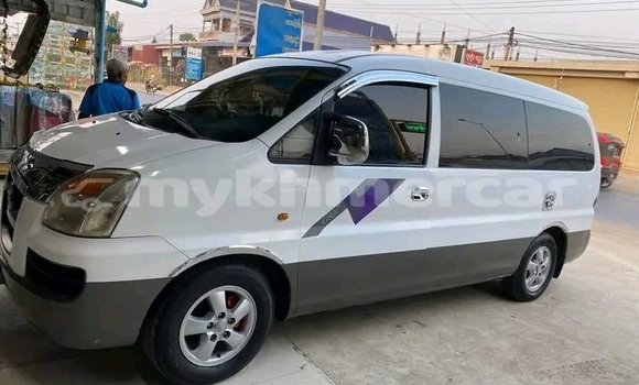 Buy Used Smart ForFour White Car in Khŭm Sráng in Kampong Speu Province Buy Used Smart ForFour White Car in Khŭm Sráng in Kampong Speu Province