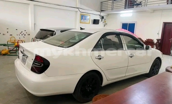 Buy Used Toyota Corolla White Car in Kampot in Kampot Province Buy Used Toyota Corolla White Car in Kampot in Kampot Province