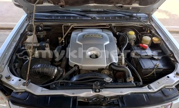 Buy Used Isuzu D–MAX Other Car in Chbar Mon in Kampong Speu Province Buy Used Isuzu D–MAX Other Car in Chbar Mon in Kampong Speu Province