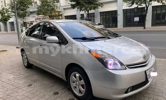 Buy Used Toyota Prius Other Car in Chbar Mon in Kampong Speu Province Buy Used Toyota Prius Other Car in Chbar Mon in Kampong Speu Province
