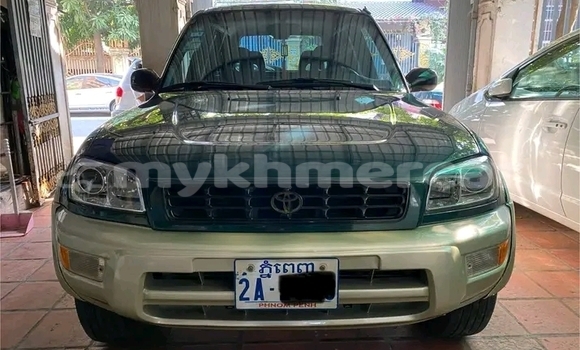 Buy Used Toyota RAV4 Other Car in Chbar Mon in Kampong Speu Province Buy Used Toyota RAV4 Other Car in Chbar Mon in Kampong Speu Province