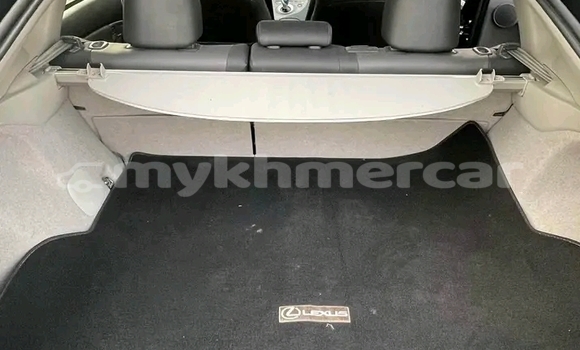 Buy Used Toyota Prius Black Car in Chbar Mon in Kampong Speu Province Buy Used Toyota Prius Black Car in Chbar Mon in Kampong Speu Province