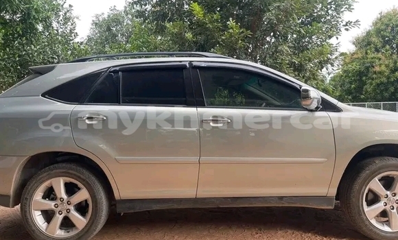 Buy Used Lexus RX 330 Other Car in Kampong Chhnang in Kampong Chhnang Province Buy Used Lexus RX 330 Other Car in Kampong Chhnang in Kampong Chhnang Province