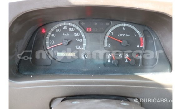 Buy Import Mitsubishi L400 White Truck in Import - Dubai in Kampot Province