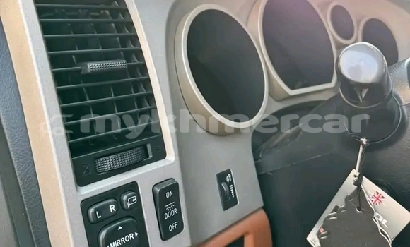 Buy Used Toyota Tundra White Car in Kratié in Kratié Province Buy Used Toyota Tundra White Car in Kratié in Kratié Province