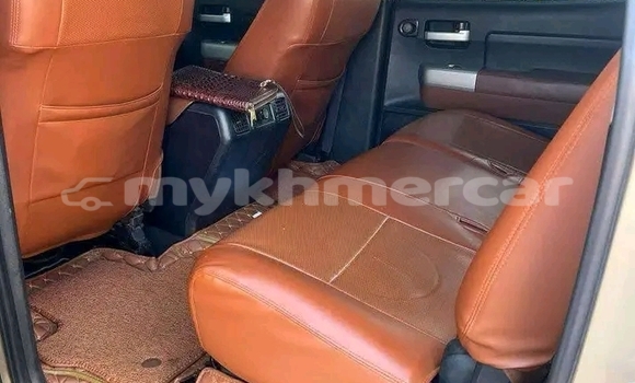 Buy Used Toyota Tundra White Car in Kratié in Kratié Province Buy Used Toyota Tundra White Car in Kratié in Kratié Province