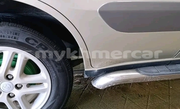 Buy Used Toyota RAV4 Other Car in Chbar Mon in Kampong Speu Province Buy Used Toyota RAV4 Other Car in Chbar Mon in Kampong Speu Province