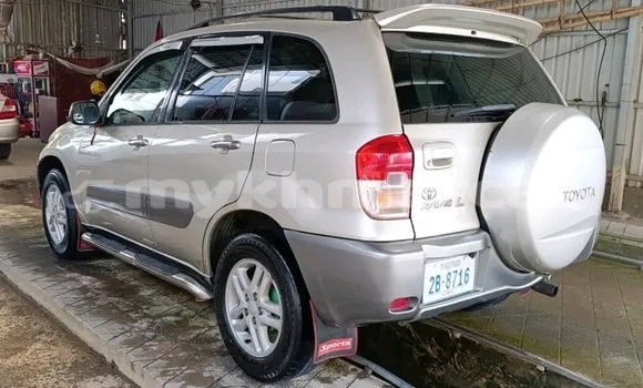 Buy Used Toyota RAV4 Other Car in Chbar Mon in Kampong Speu Province Buy Used Toyota RAV4 Other Car in Chbar Mon in Kampong Speu Province