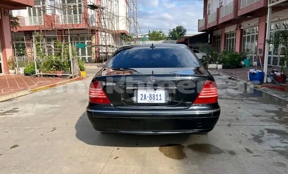 Buy Used Mercedes-Benz C-klasse Black Car in Khŭm Sráng in Kampong Speu Province Buy Used Mercedes-Benz C-klasse Black Car in Khŭm Sráng in Kampong Speu Province