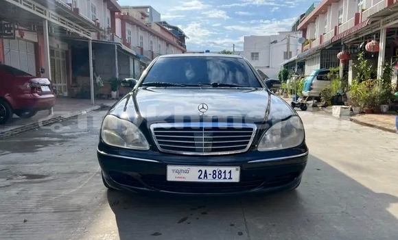 Buy Used Mercedes-Benz C-klasse Black Car in Khŭm Sráng in Kampong Speu Province Buy Used Mercedes-Benz C-klasse Black Car in Khŭm Sráng in Kampong Speu Province