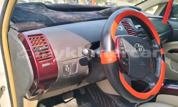 Buy Used Toyota Prius White Car in Cheom Ksan in Preah Vihear Province Buy Used Toyota Prius White Car in Cheom Ksan in Preah Vihear Province