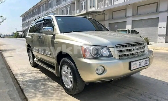 Buy Used Toyota Highlander Other Car in Chbar Mon in Kampong Speu Province Buy Used Toyota Highlander Other Car in Chbar Mon in Kampong Speu Province