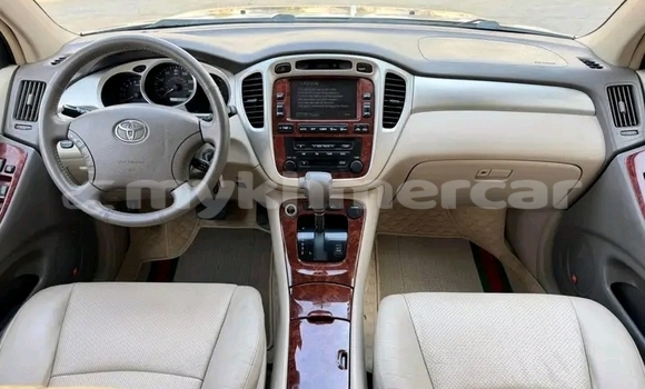 Buy Used Toyota Highlander Other Car in Chbar Mon in Kampong Speu Province Buy Used Toyota Highlander Other Car in Chbar Mon in Kampong Speu Province
