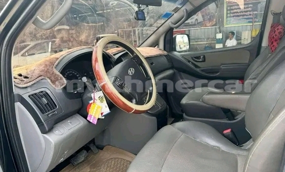 Buy Used Toyota Alphard Black Car in Chbar Mon in Kampong Speu Province Buy Used Toyota Alphard Black Car in Chbar Mon in Kampong Speu Province