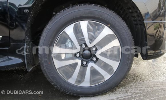 Acheter Import Voiture Toyota Land Cruiser Noir à Import - Dubai, Kampot Province Acheter Import Voiture Toyota Land Cruiser Noir à Import - Dubai, Kampot Province