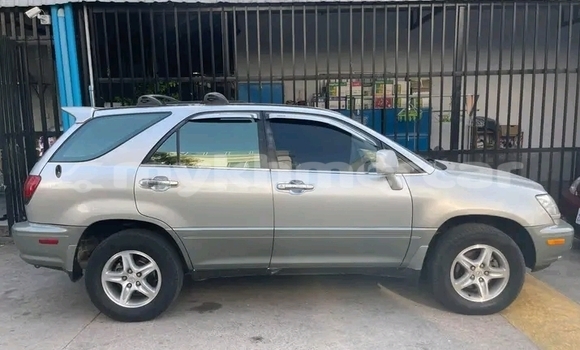 Buy Used Lexus RX 330 Other Car in Chbar Mon in Kampong Speu Province Buy Used Lexus RX 330 Other Car in Chbar Mon in Kampong Speu Province