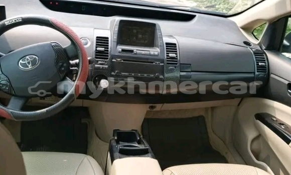 Buy Used Toyota Prius Other Car in Koulen in Preah Vihear Province Buy Used Toyota Prius Other Car in Koulen in Preah Vihear Province