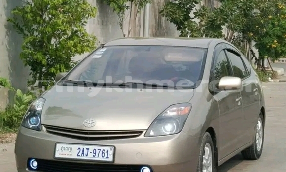 Buy Used Toyota Prius Other Car in Koulen in Preah Vihear Province Buy Used Toyota Prius Other Car in Koulen in Preah Vihear Province