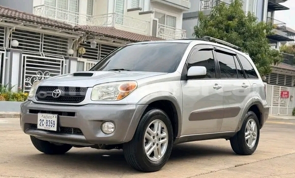Buy Used Toyota RAV4 Other Car in Chbar Mon in Kampong Speu Province Buy Used Toyota RAV4 Other Car in Chbar Mon in Kampong Speu Province