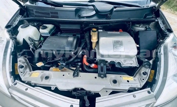 Buy Used Toyota Prius Other Car in Chbar Mon in Kampong Speu Province Buy Used Toyota Prius Other Car in Chbar Mon in Kampong Speu Province